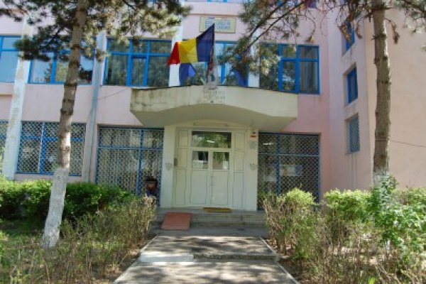 Şcoala Dimitrie Cantemir a sărbătorit 9 mai prin acumulare de cunoştinţe